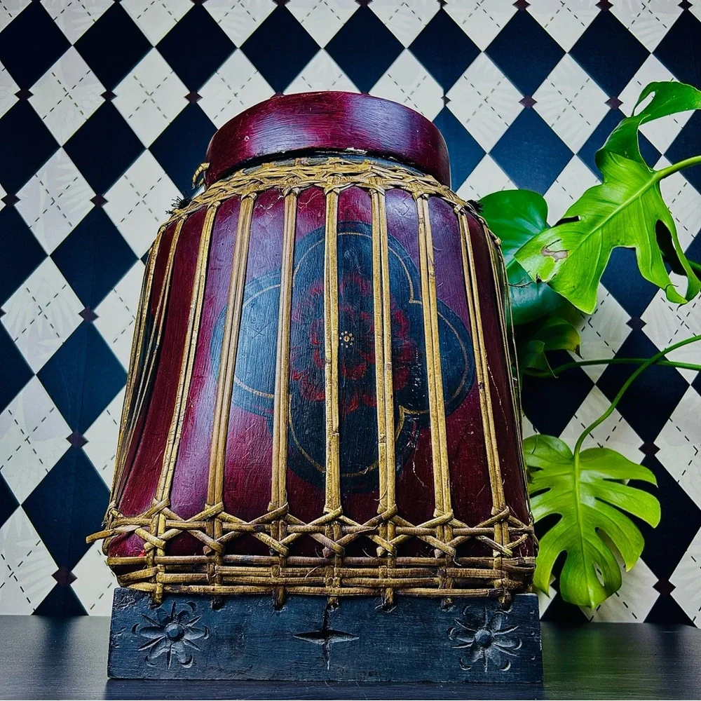 Large 18” Burmese‎ Lacquer Rice Basket, Lidded Bamboo Vessel Vintage Collectible